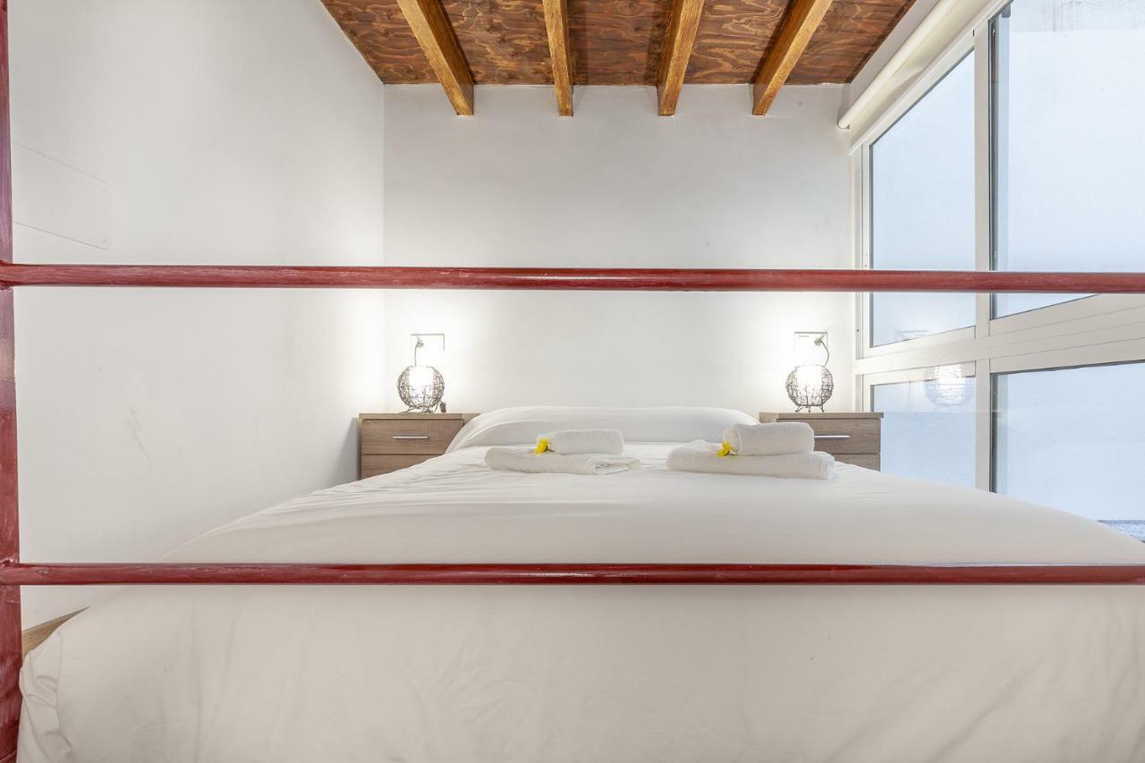 Pasaje De Amores Der - Descanso En Casa Y Vida Cultural Y Monumentos 4 Px إشبيلية المظهر الخارجي الصورة