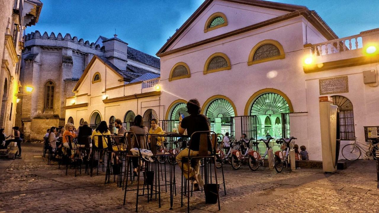 Pasaje De Amores Der - Descanso En Casa Y Vida Cultural Y Monumentos 4 Px إشبيلية المظهر الخارجي الصورة
